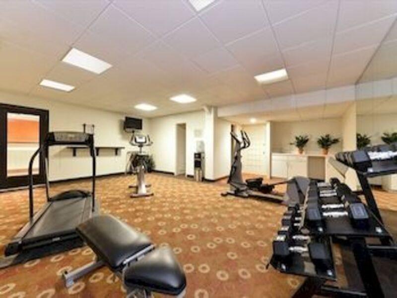 Quality Inn And Suites Conference Center Richmond Luaran gambar