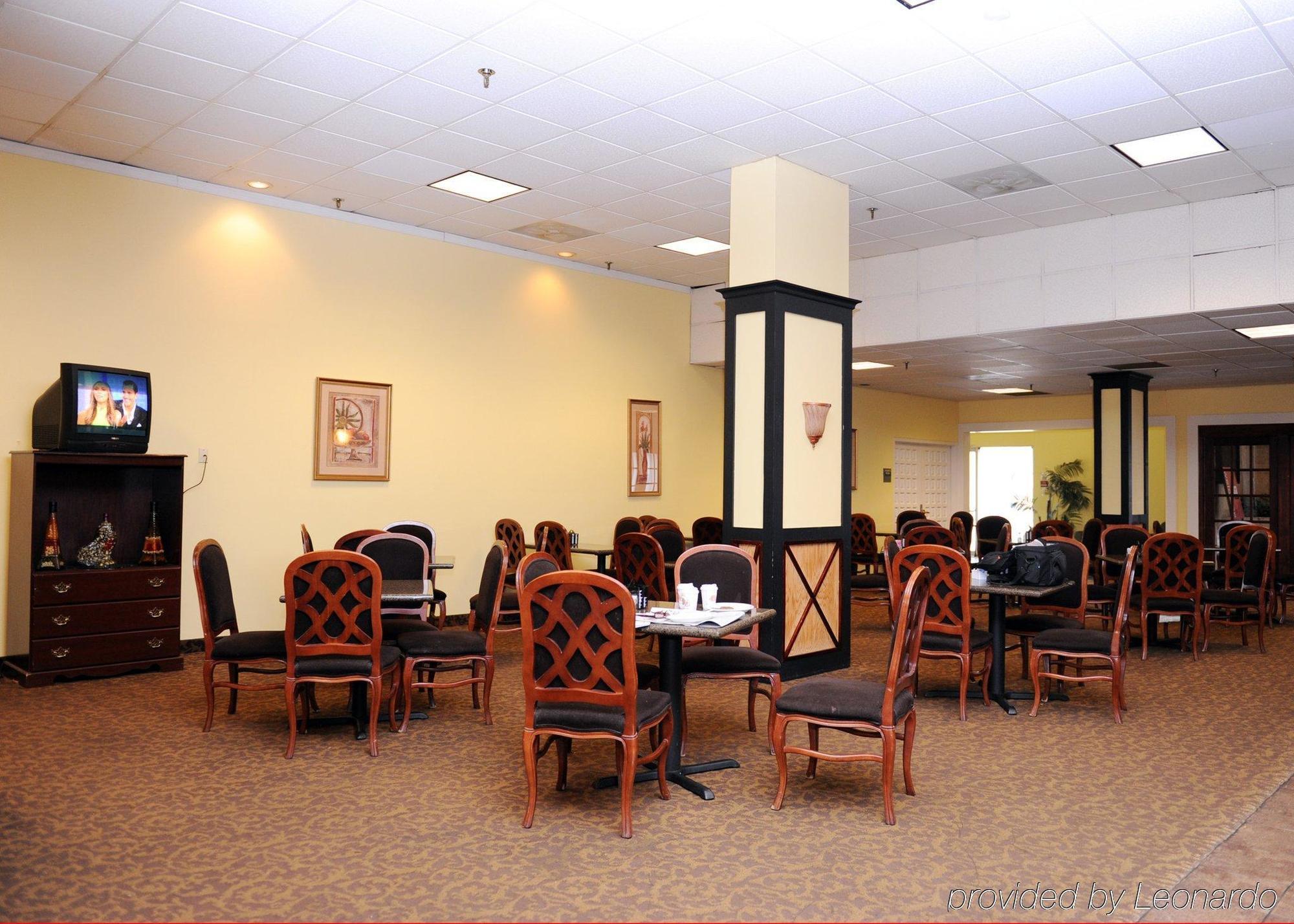 Quality Inn And Suites Conference Center Richmond Restoran gambar