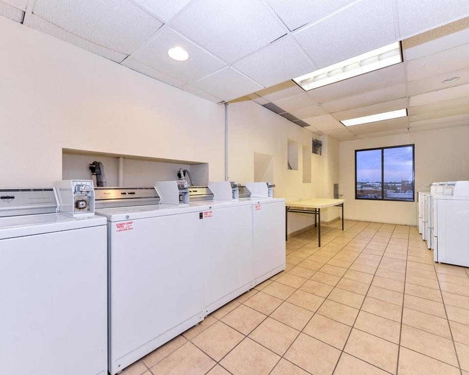 Quality Inn And Suites Conference Center Richmond Luaran gambar