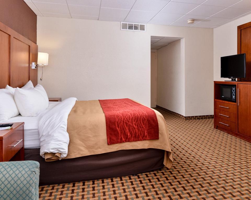 Quality Inn And Suites Conference Center Richmond Luaran gambar