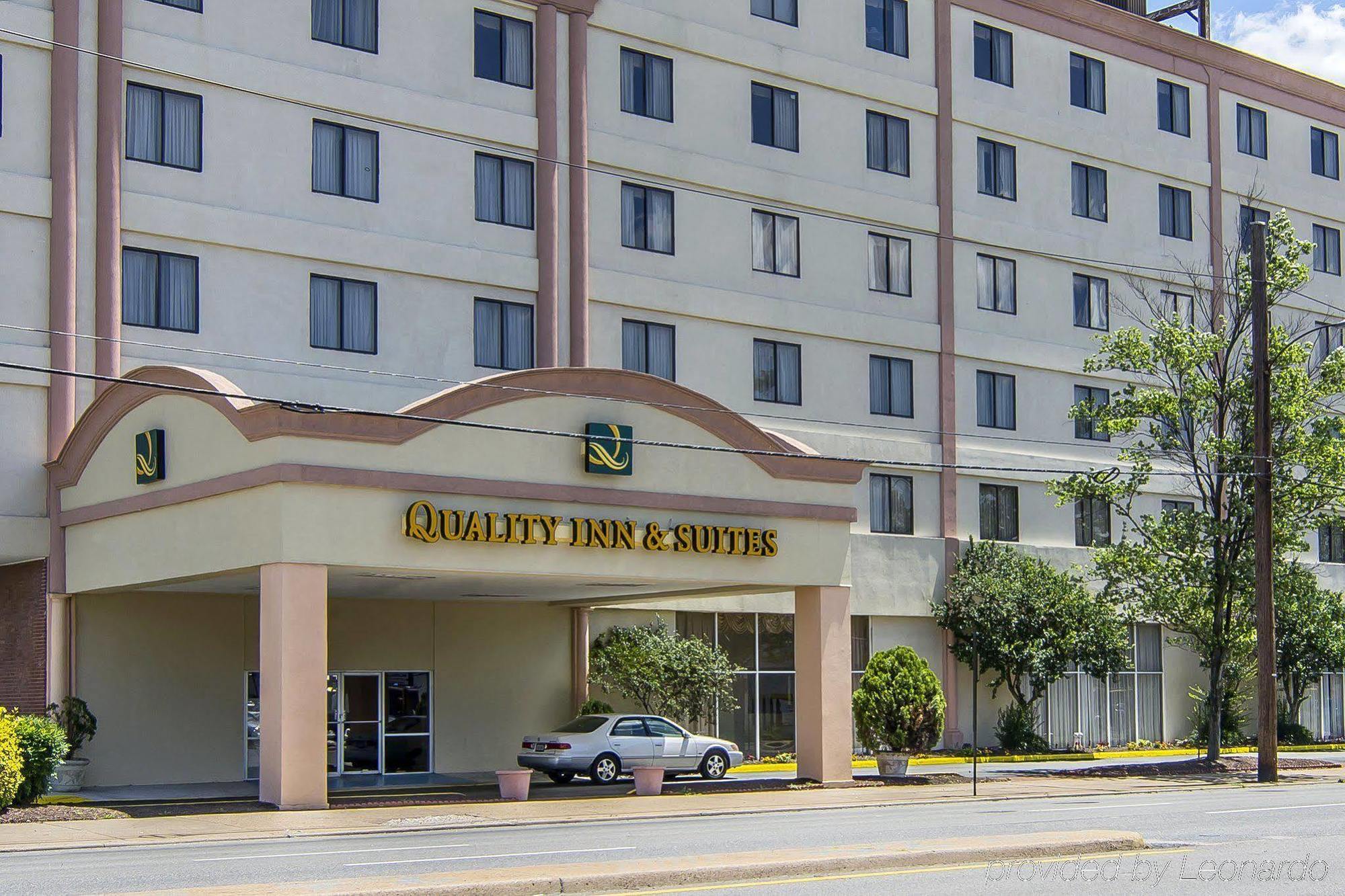 Quality Inn And Suites Conference Center Richmond Luaran gambar