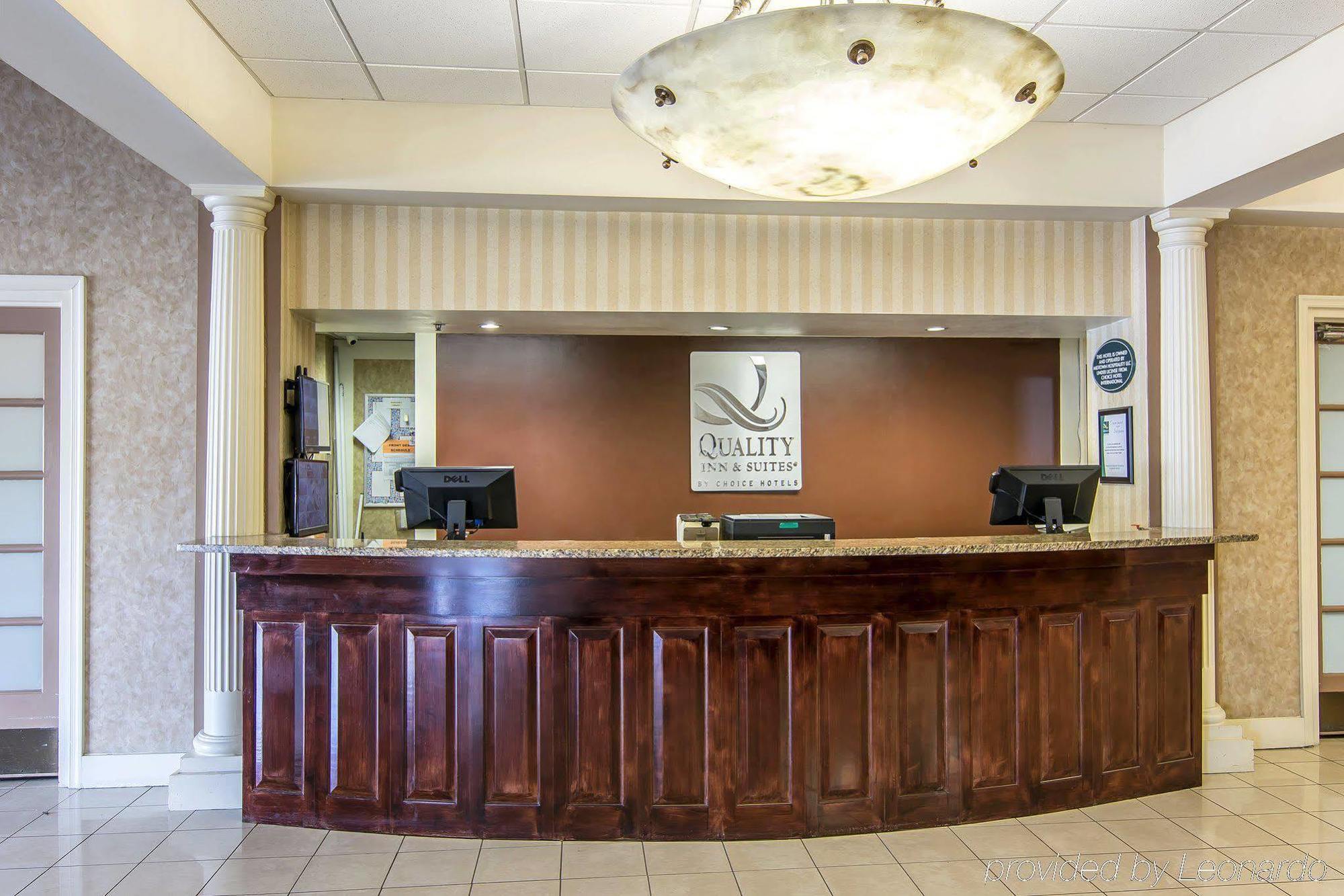 Quality Inn And Suites Conference Center Richmond Luaran gambar
