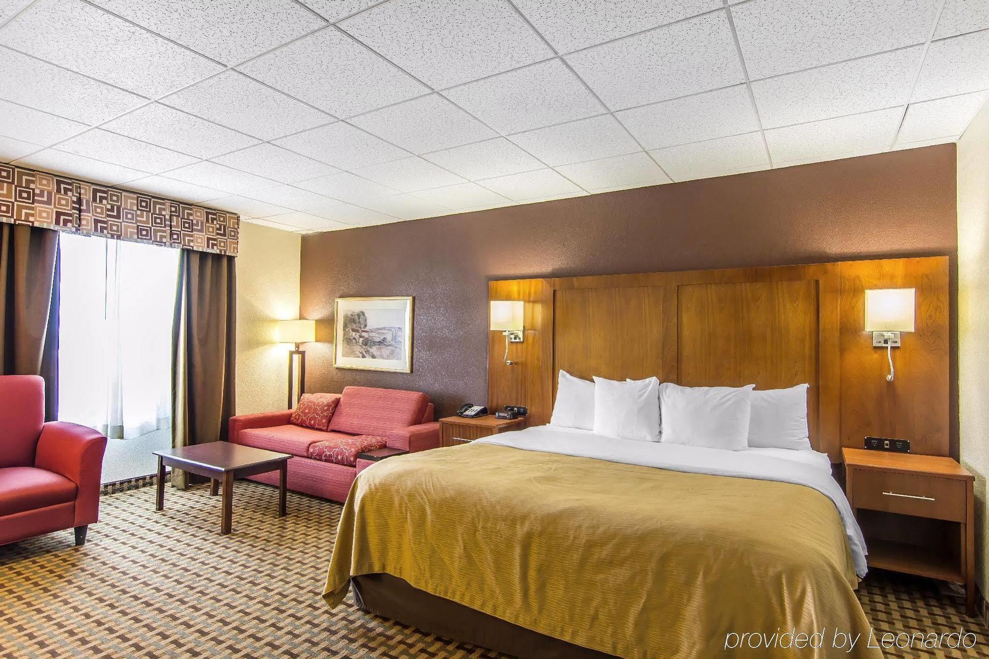 Quality Inn And Suites Conference Center Richmond Luaran gambar