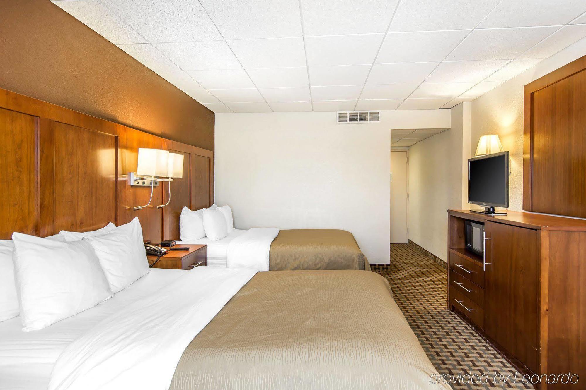 Quality Inn And Suites Conference Center Richmond Luaran gambar
